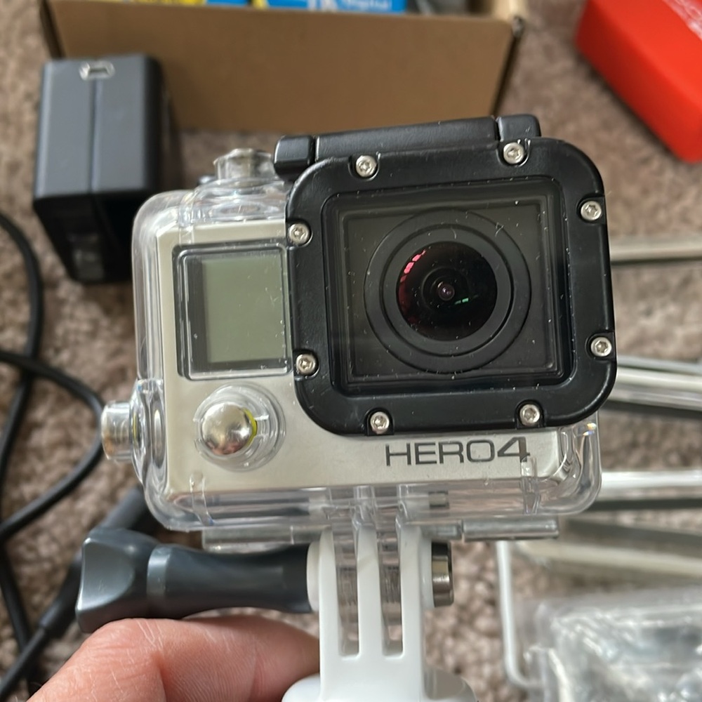 GoPro hero 4 bundle - Picture 2 of 7